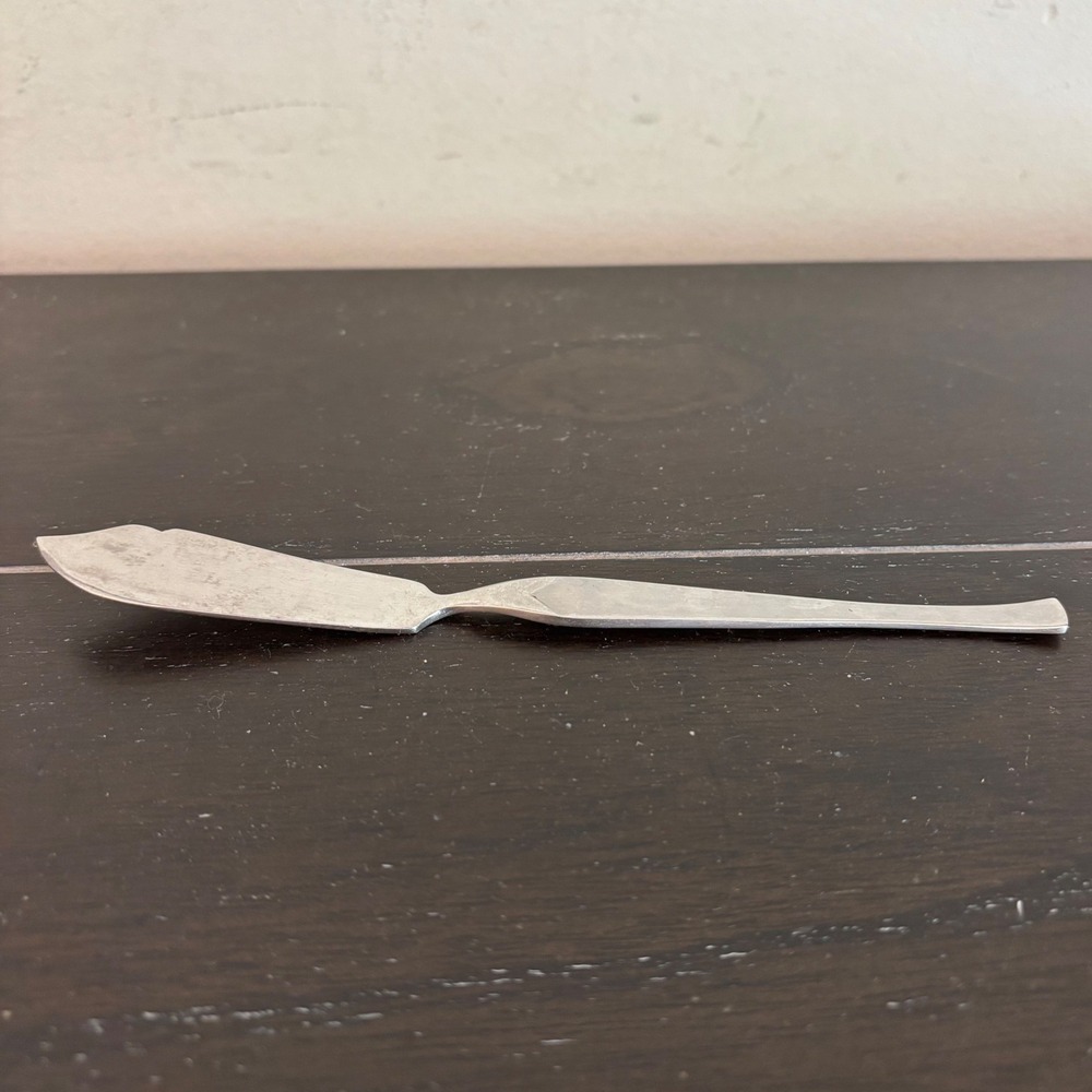 Maribo SRI Stainless Korea Master Butter Spreader Chevron Detail‎ Flatware 6.75"